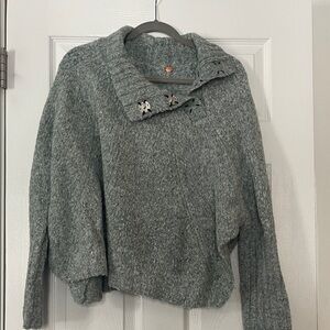 Free People green heathered sweater/shawl.